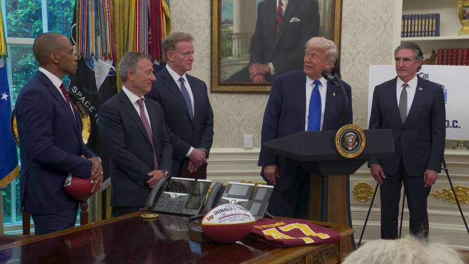 President Trump Delivers a Sports Announcement.webm